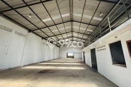 Unit Gudang Dijual di Gresik Gresik Luas Tanah 1300m2, Luas Bangunan 700m2 Unit Gudang Dijual di Gresik Gresik Luas Tanah 1300m2, Luas Bangunan 700m2