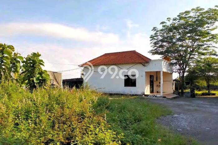 Jual Gudang Strategis di Gresik Kota, Luas 4000m2m², Mainroad, Kawasan Komersial Jual Gudang Strategis di Gresik Kota, Luas 4000m2m², Mainroad, Kawasan Komersial