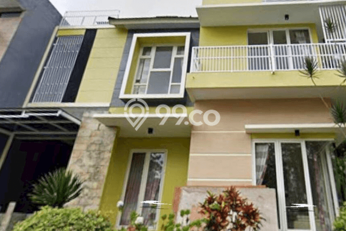 Vila Kawasan , Area 203m2m², Lokasi Strategis Vila Kawasan , Area 203m2m², Lokasi Strategis