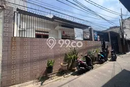 Rumah Mewah LB 203m2 Siap Huni Desain Elegan di Angke, Jakarta Barat Rumah Mewah LB 203m2 Siap Huni Desain Elegan di Angke, Jakarta Barat