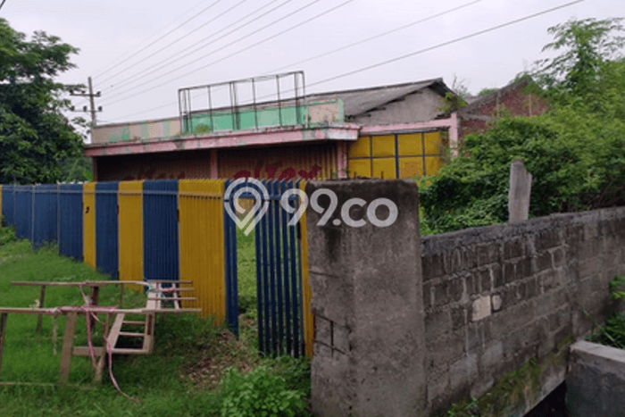 FOR SALE! Ruko di Rejoso Pasuruan, LT 6545m2, LB 671m2 FOR SALE! Ruko di Rejoso Pasuruan, LT 6545m2, LB 671m2