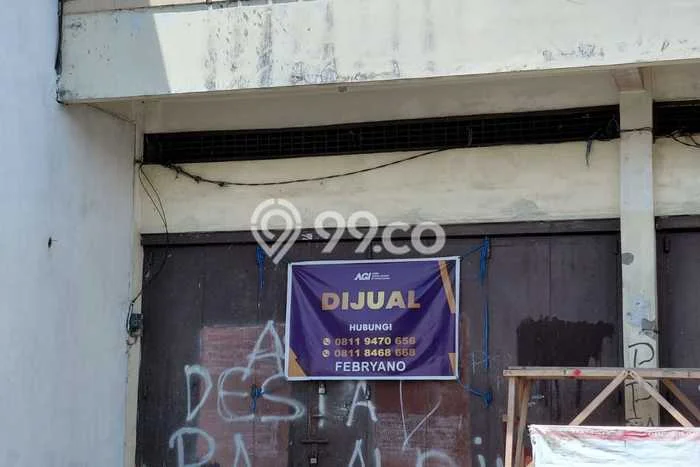 Area Ramai! Ruko Dijual di Tuminting untuk Bisnis Luas Bangunan 104m2 Area Ramai! Ruko Dijual di Tuminting untuk Bisnis Luas Bangunan 104m2