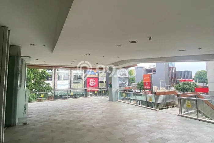 Dijual Komersial di Mampang Prapatan Jakarta Selatan LT 168m2 / LB 168m2 Dijual Komersial di Mampang Prapatan Jakarta Selatan LT 168m2 / LB 168m2