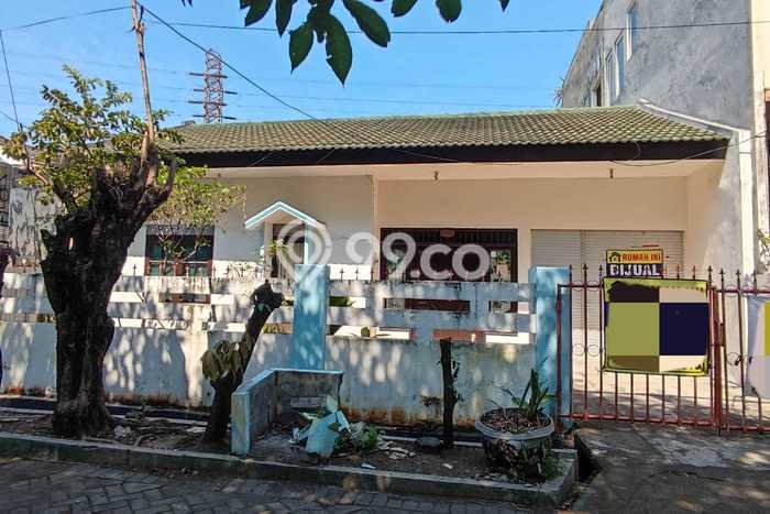 Rumah Modern 3 Kamar LT 240m2 di Kutisari Rumah Modern 3 Kamar LT 240m2 di Kutisari