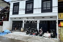 Ruko Bagus LT 60m2 LB 120m2 Dijual di Makassar Makassar Ruko Bagus LT 60m2 LB 120m2 Dijual di Makassar Makassar
