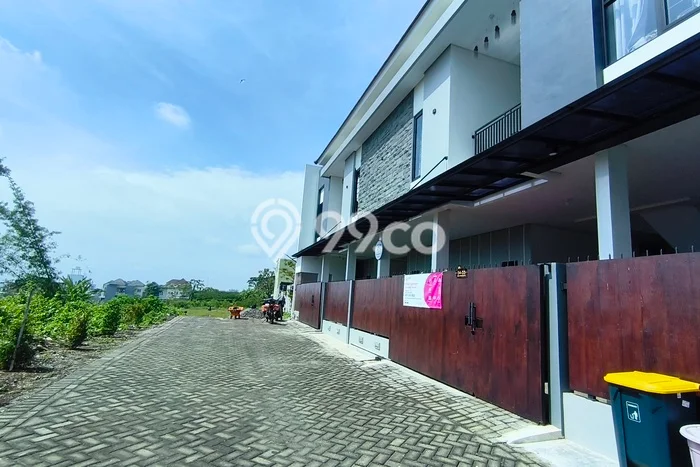 Rumah Kost untuk Dijual di Merjosari Punya 10 Kamar Rumah Kost untuk Dijual di Merjosari Punya 10 Kamar