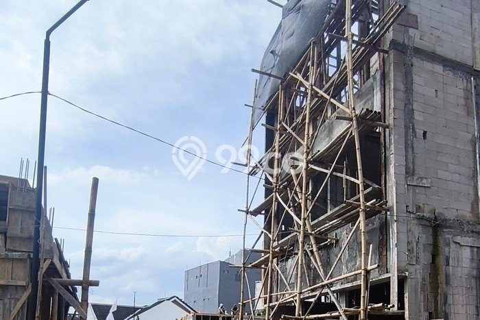Kost Dijual di Malang Kota dengan 10 KT dan Luas 130m2 Kost Dijual di Malang Kota dengan 10 KT dan Luas 130m2