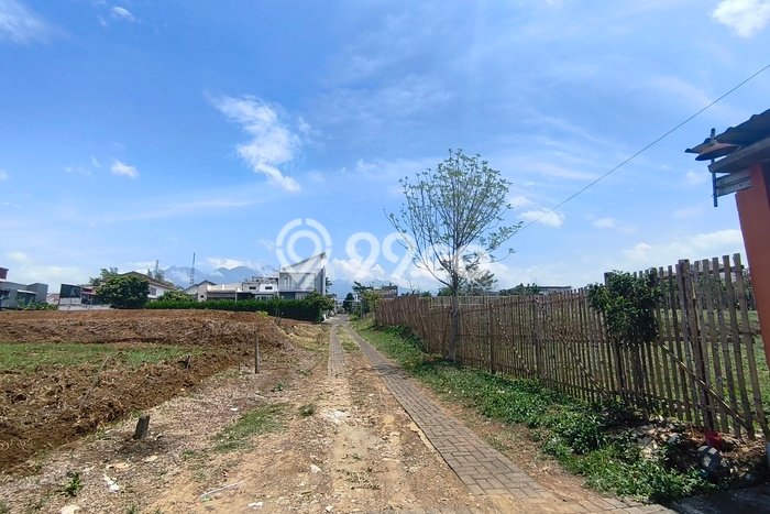 Tanah Siap Bangun Dijual di Malang Punya Luas 148m2 Tanah Siap Bangun Dijual di Malang Punya Luas 148m2