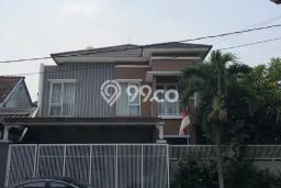 Ready to Use! Premium House LT 260m2 Desain Modern di BSD Ready to Use! Premium House LT 260m2 Desain Modern di BSD