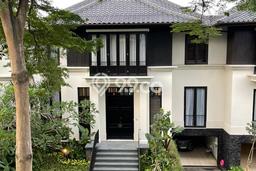 Hunian Modern Untuk Disewakan di Pejaten Jakarta Selatan 6 KT & 6 KM Hunian Modern Untuk Disewakan di Pejaten Jakarta Selatan 6 KT & 6 KM