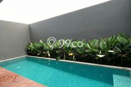 For Sale Hunian Elegan Cozy di Jakarta Selatan For Sale Hunian Elegan Cozy di Jakarta Selatan