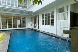 Siap Huni Rumah Mewah 5 Kamar di Menteng Dekat ke Mana Saja Siap Huni Rumah Mewah 5 Kamar di Menteng Dekat ke Mana Saja