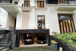 Disewakan Rumah Strategis di Kemang LT 400m2 / LB 550m2 Siap Huni Disewakan Rumah Strategis di Kemang LT 400m2 / LB 550m2 Siap Huni