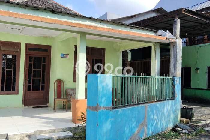Hunian Impian Keluarga! Rumah 2 Lantai area Karangploso, Malang, Luas 231m2m² LB 90m2m² Hunian Impian Keluarga! Rumah 2 Lantai area Karangploso, Malang, Luas 231m2m² LB 90m2m²