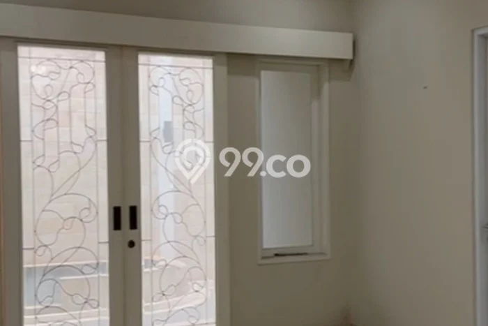 Ready to Use! Luxury House LT 316m2 Desain Elegan di Pondok Indah Ready to Use! Luxury House LT 316m2 Desain Elegan di Pondok Indah
