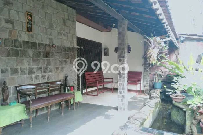 Jual Rumah Favorit Siap Huni LB 220m2 di Pamulang, Tangerang Selatan Jual Rumah Favorit Siap Huni LB 220m2 di Pamulang, Tangerang Selatan