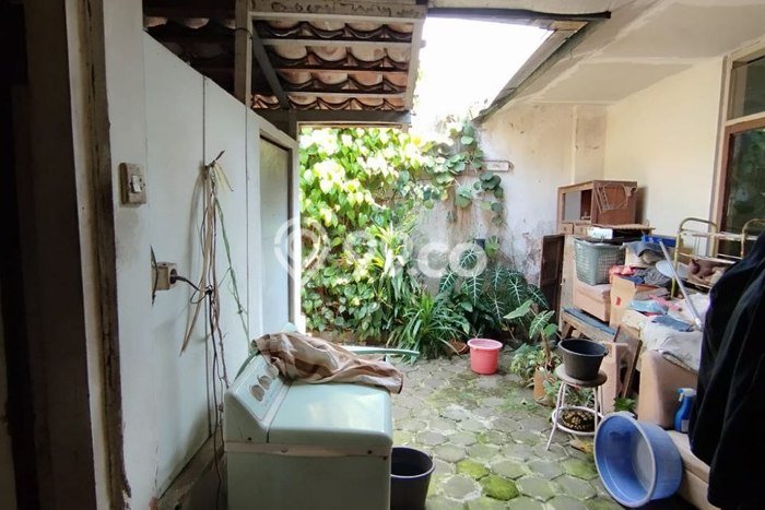Rumah Modern 3 KT LT 161m2 di Bandung Kota Rumah Modern 3 KT LT 161m2 di Bandung Kota