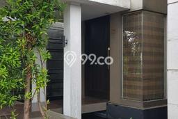 PROPERTI PILIHAN! Rumah Asri di , Luas 267m2m² LB 350m2m² PROPERTI PILIHAN! Rumah Asri di , Luas 267m2m² LB 350m2m²