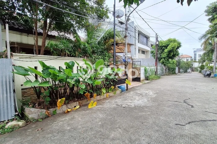 For Sale! Premium House LT 222m2 Desain Elegan di Pluit For Sale! Premium House LT 222m2 Desain Elegan di Pluit