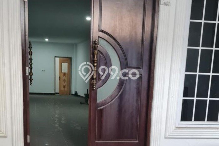 Rumah Eksklusif Dijual LT 196m2 di Tambora, Jakarta Barat Rumah Eksklusif Dijual LT 196m2 di Tambora, Jakarta Barat