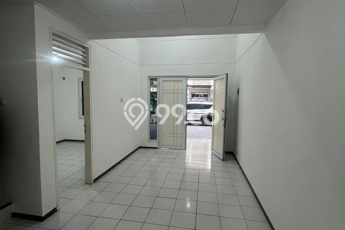 Rumah Bagus Siap Huni Di Kelapa Gading Luas 150m2 Lokasi Strategis Rumah Bagus Siap Huni Di Kelapa Gading Luas 150m2 Lokasi Strategis