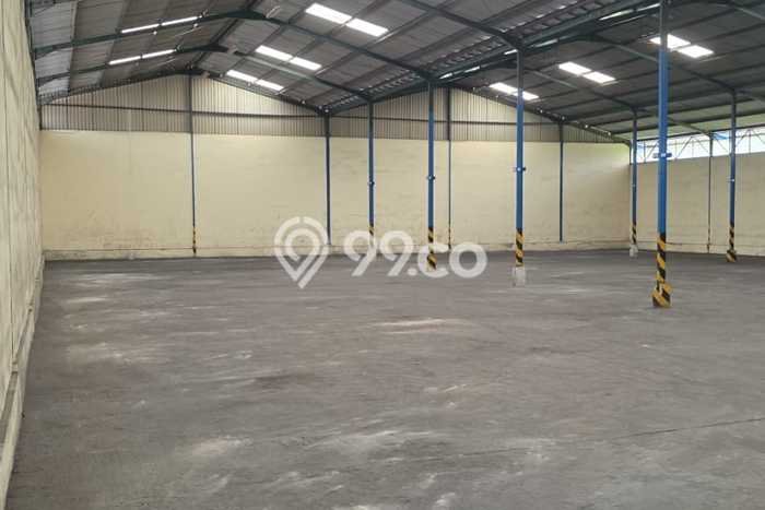 Gudang Disewa di Cakung, Jakarta Timur, LT 1344m2 / LB 1344m2 Gudang Disewa di Cakung, Jakarta Timur, LT 1344m2 / LB 1344m2
