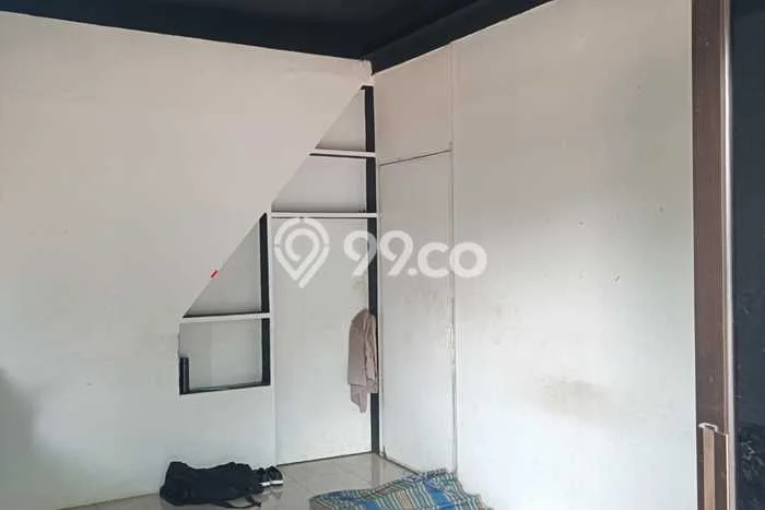 Gudang Area Komersial di Cileungsi, Luas 1200m2m², Mainroad Gudang Area Komersial di Cileungsi, Luas 1200m2m², Mainroad