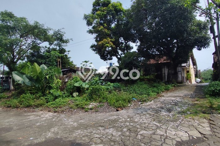 Lahan Dijual Lokasi Strategis di Yogyakarta dengan Luas 115m2 Lahan Dijual Lokasi Strategis di Yogyakarta dengan Luas 115m2
