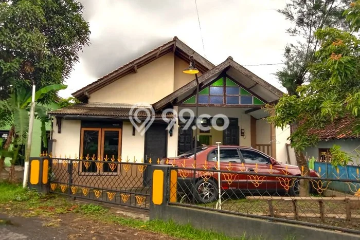 Hunian Cantik Modern Lb 120m2 di Gamping, Sleman Hunian Cantik Modern Lb 120m2 di Gamping, Sleman