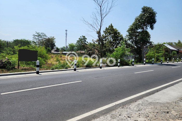Lahan untuk Dijual Lokasi Mlati, Sleman Luas 2662m2 SHM Lahan untuk Dijual Lokasi Mlati, Sleman Luas 2662m2 SHM
