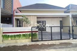 Rumah Modern 3 Kamar LT 140m2 di Sleman Rumah Modern 3 Kamar LT 140m2 di Sleman