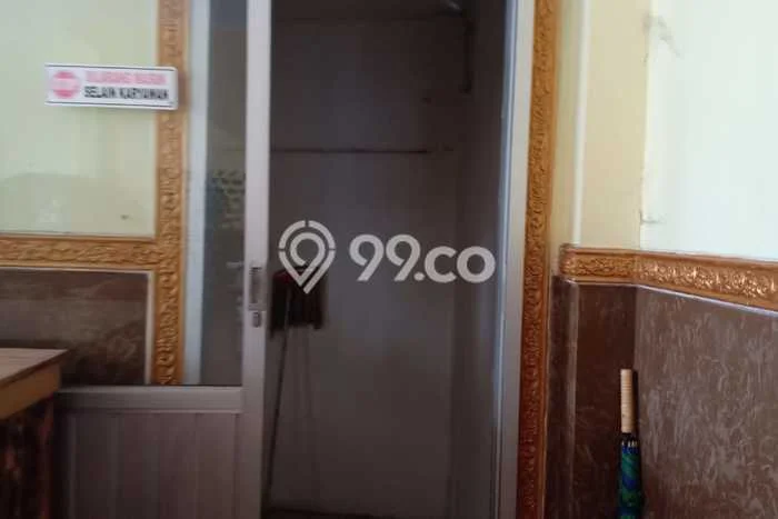 Gudang Area Komersial di Pakis, Luas 180m2m², Lokasi Prima Gudang Area Komersial di Pakis, Luas 180m2m², Lokasi Prima
