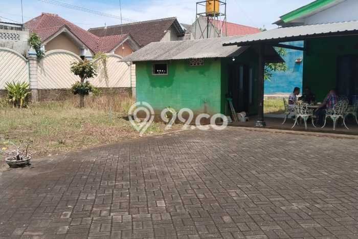 Komersial di Turen, Luas 500m2m², Disewakan, Kawasan Komersial, Siap Pakai Komersial di Turen, Luas 500m2m², Disewakan, Kawasan Komersial, Siap Pakai
