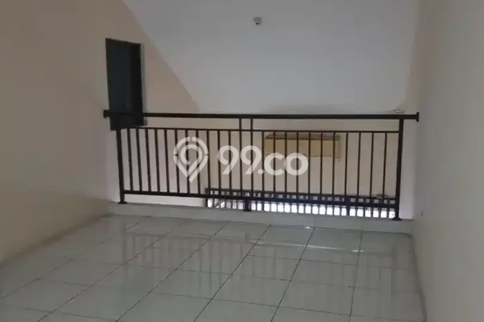 Disewakan! Rumah 3 Kamar Tidur &
2 Kamar Mandi di Rawa Buaya, Jakarta Barat Disewakan! Rumah 3 Kamar Tidur &
2 Kamar Mandi di Rawa Buaya, Jakarta Barat