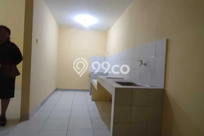 Jarang Ada! Rumah Sewa 2 Kamar Nyaman Siap Huni Semanan Jarang Ada! Rumah Sewa 2 Kamar Nyaman Siap Huni Semanan