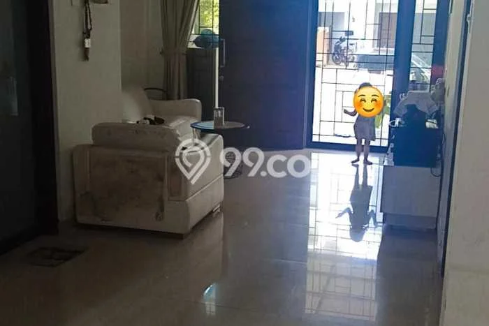Jual Rumah Eksklusif 3 KT di Gading Serpong, Tangerang Jual Rumah Eksklusif 3 KT di Gading Serpong, Tangerang