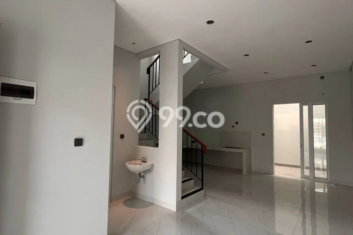 Rumah Minimalis 3 KT di Gading Serpong Tangerang Semi Furnished Rumah Minimalis 3 KT di Gading Serpong Tangerang Semi Furnished