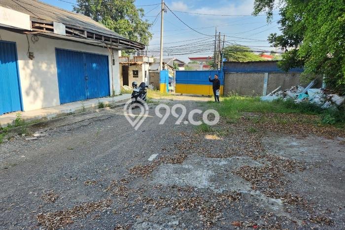 Dijual Gudang Strategis di Bekasi Selatan, Luas 400m², Jalan Utama, Area Bisnis Dijual Gudang Strategis di Bekasi Selatan, Luas 400m², Jalan Utama, Area Bisnis