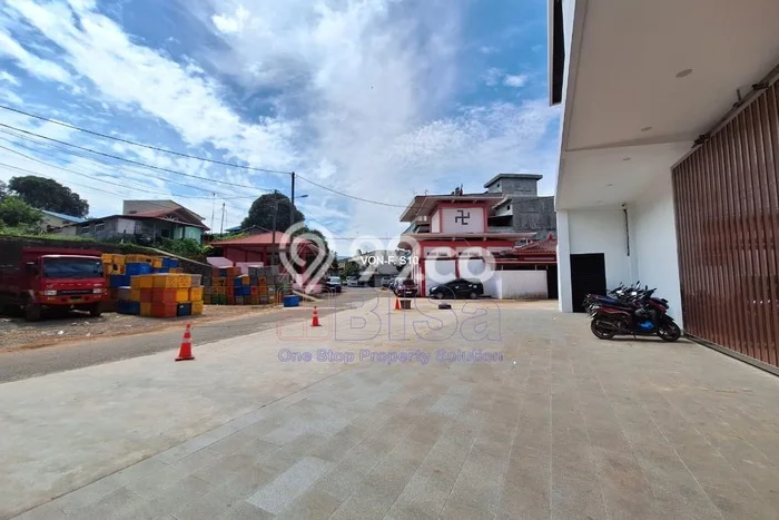 Unit Gudang Tersedia di Punggur Spesifikasi LB 216m2 Unit Gudang Tersedia di Punggur Spesifikasi LB 216m2