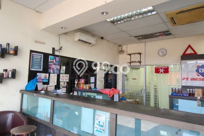 Gudang Dijual di Batam LT 1302m2 & LB 810m2 Lokasi Terbaik! Gudang Dijual di Batam LT 1302m2 & LB 810m2 Lokasi Terbaik!