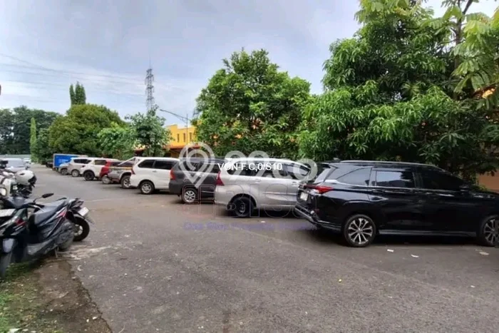 Ruko Disewa di Batam dengan LB 210m2 Area Komersial Ramai Ruko Disewa di Batam dengan LB 210m2 Area Komersial Ramai