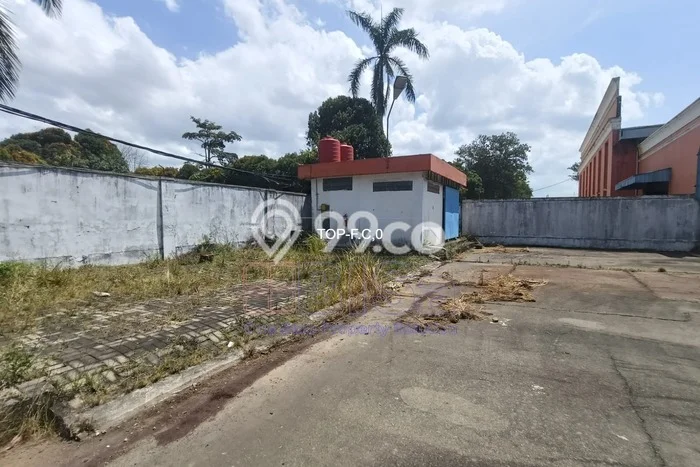 Unit Gudang Dijual di Sagulung Batam Luas Bangunan 5523m2 Unit Gudang Dijual di Sagulung Batam Luas Bangunan 5523m2