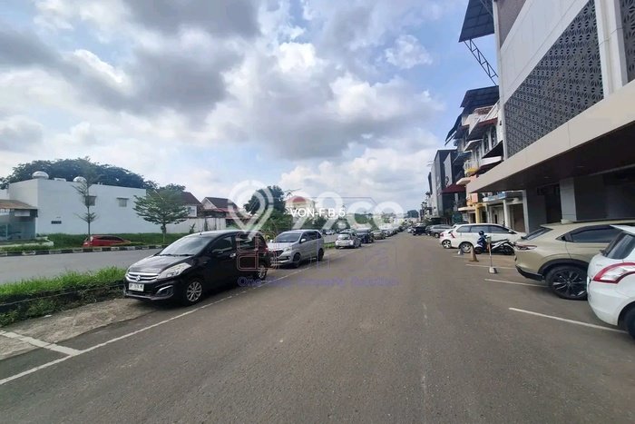 Ruko Lokasi Strategis Kawasan Batam Centre, Luas 225m², Mainroad Ruko Lokasi Strategis Kawasan Batam Centre, Luas 225m², Mainroad