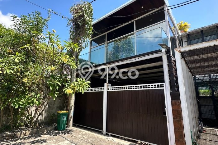 HARGA MENARIK! Vila Kawasan Jimbaran, Dimensi 206m², Lingkungan Tenang dan nyaman HARGA MENARIK! Vila Kawasan Jimbaran, Dimensi 206m², Lingkungan Tenang dan nyaman