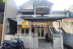 Dijual Rumah 4 Kamar Lokasi Strategis Nyaman dan Strategis di Kramat Jati Dijual Rumah 4 Kamar Lokasi Strategis Nyaman dan Strategis di Kramat Jati