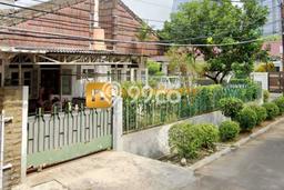 Siap Huni Rumah Mewah 4 Kamar di Pancoran Dekat ke Mana Saja Siap Huni Rumah Mewah 4 Kamar di Pancoran Dekat ke Mana Saja