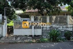 Ready to Use! Luxury House LT 427m2 Desain Elegan di Fatmawati Ready to Use! Luxury House LT 427m2 Desain Elegan di Fatmawati