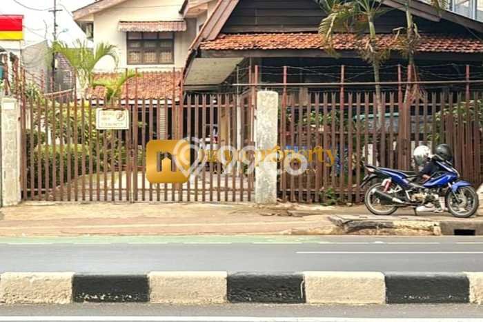 Rumah Elit Modern Tanpa Renovasi di Cawang Jakarta Timur Rumah Elit Modern Tanpa Renovasi di Cawang Jakarta Timur