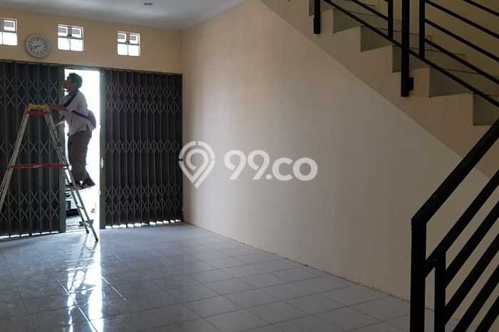 Ruko di Gentan, Luas 96m², Lokasi Strategis Ruko di Gentan, Luas 96m², Lokasi Strategis