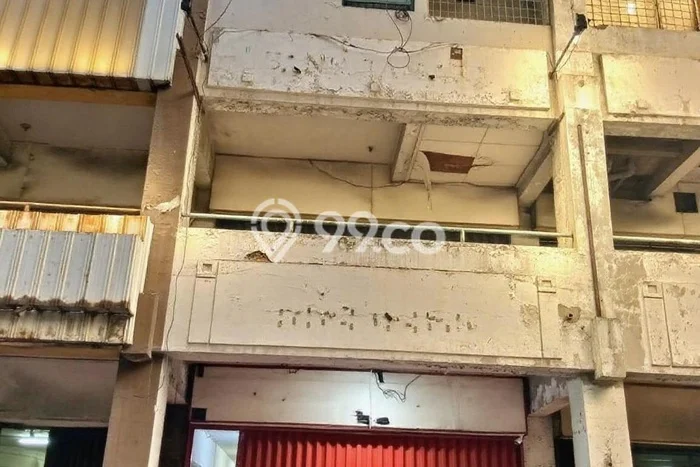 Area Ramai! Ruko Dijual di Senen untuk Bisnis Luas Bangunan 308m2 Area Ramai! Ruko Dijual di Senen untuk Bisnis Luas Bangunan 308m2